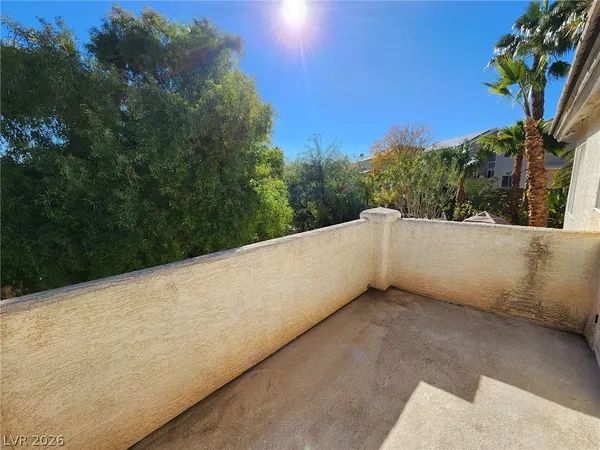 $2,900 | 328 Palisades Drive, Henderson, NV 89014