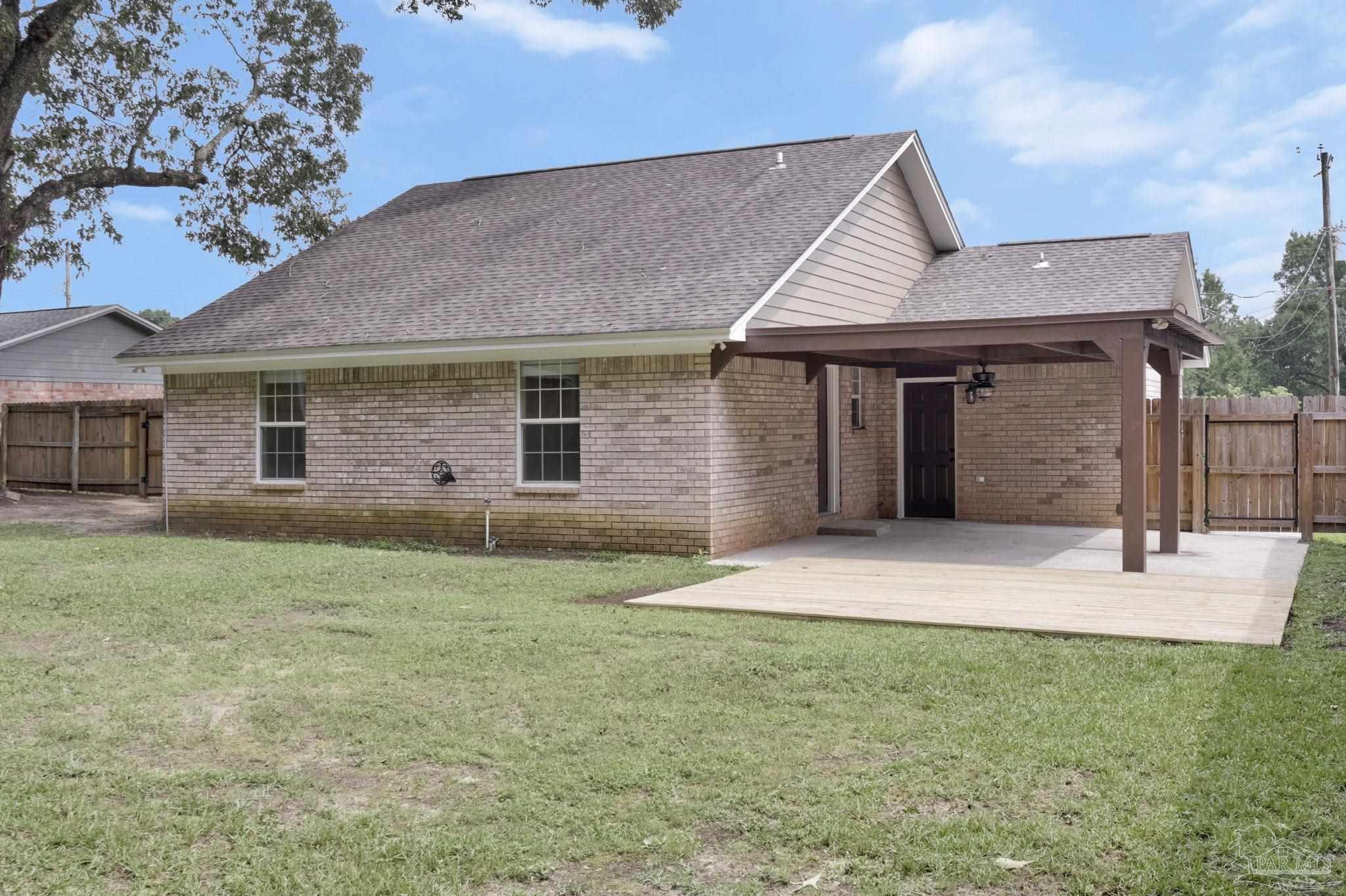 4412 Chantilly Way Milton, FL 32583 - Photo 23 of 63