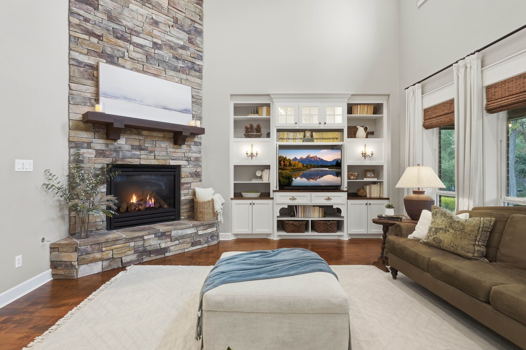 147 West Valera Ridge Place The Woodlands, TX 77389 - Photo 12 of 50