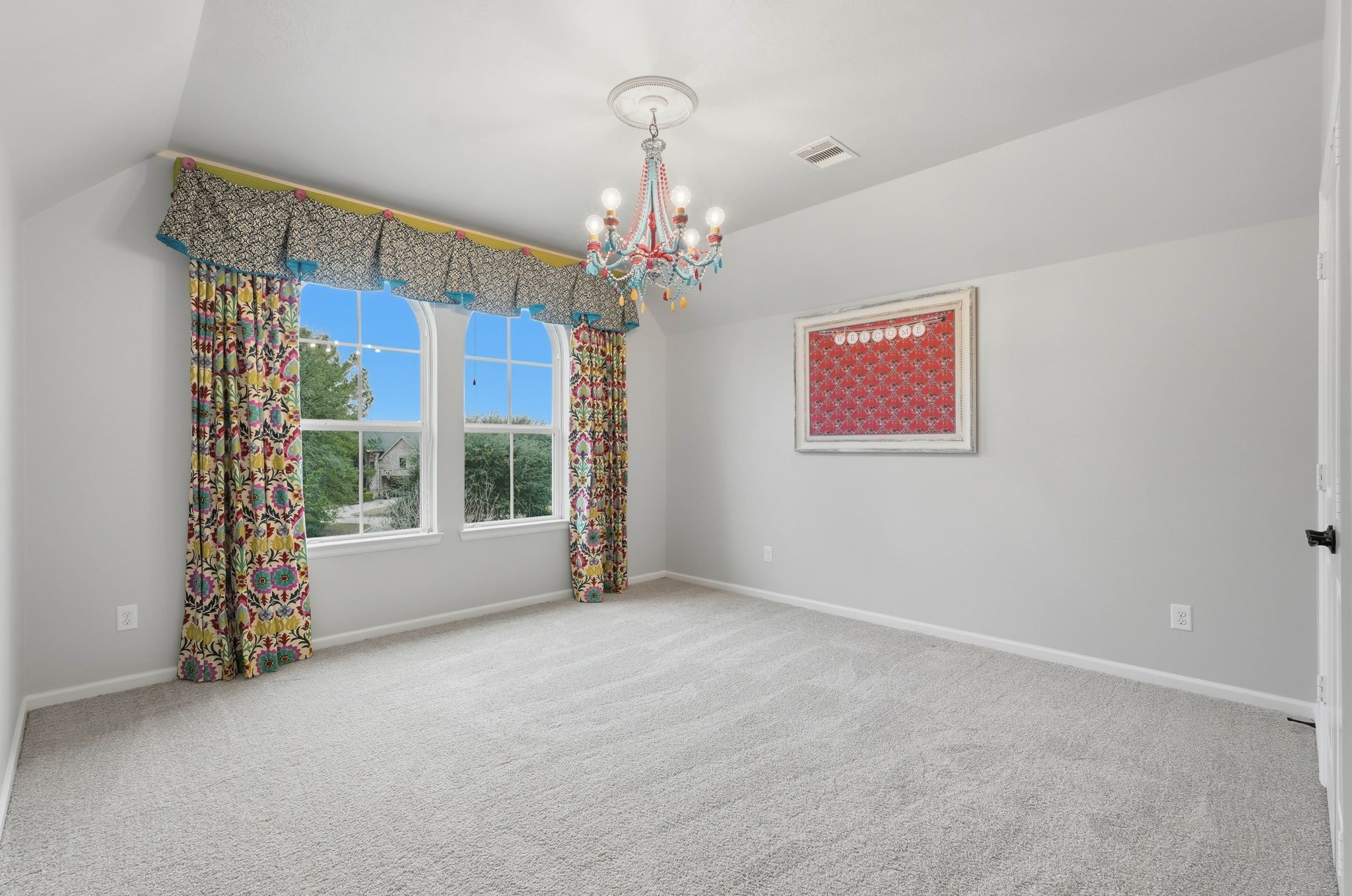 147 West Valera Ridge Place The Woodlands, TX 77389 - Photo 33 of 50 Fourth bedroom upstairs that overlooks the front of the home.