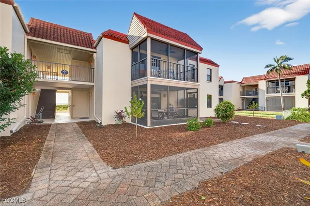 a view of ocean view