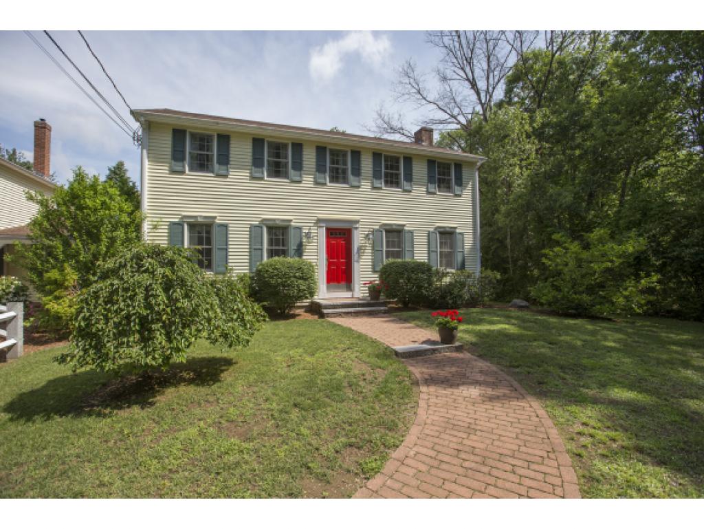 125 Kingston Road Exeter, NH 03833 - Photo 2 of 36