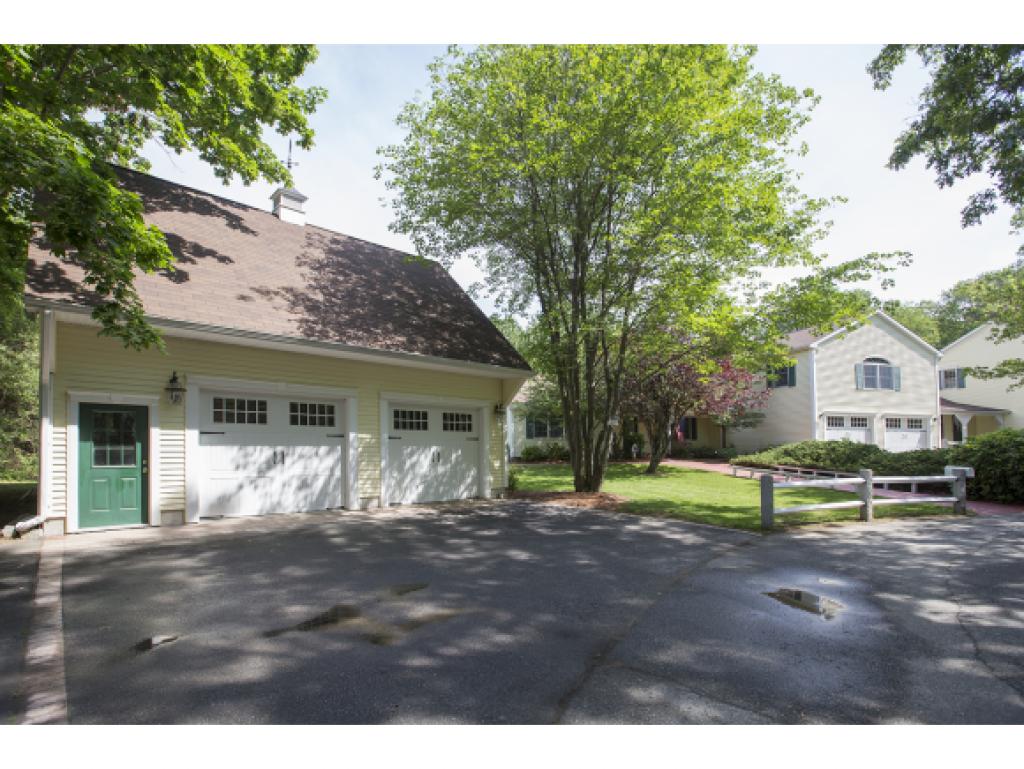 125 Kingston Road Exeter, NH 03833 - Photo 4 of 36