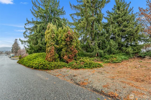 $440,000 | 601 North Jennifer Lane, East Wenatchee, WA 98802