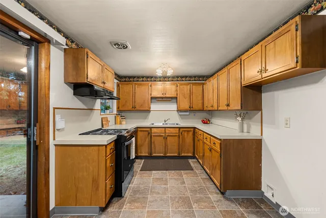 $440,000 | 601 North Jennifer Lane, East Wenatchee, WA 98802