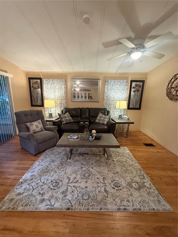 57 North Bobwhite Road Wildwood, FL 34785 - Photo 3 of 28