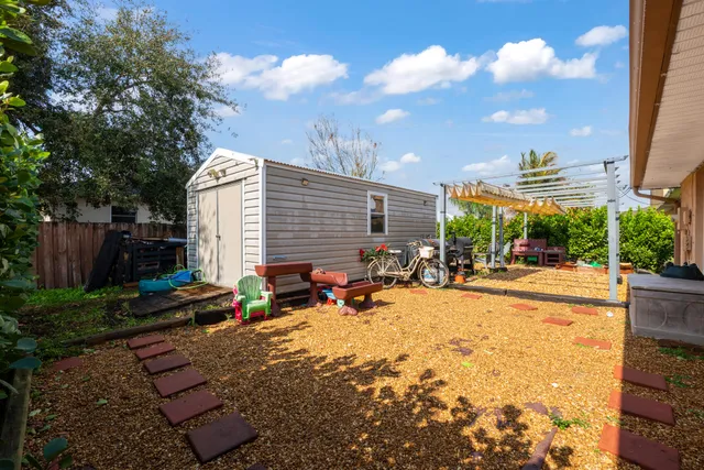 $415,000 | 3789 Southeast 6th Street, Okeechobee, FL 34974