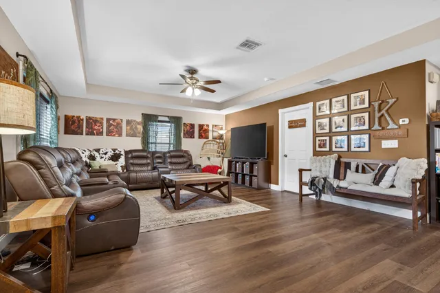 $415,000 | 3789 Southeast 6th Street, Okeechobee, FL 34974