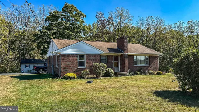 $2,000 | 57 Mountain View Road, Bethel, PA 19507