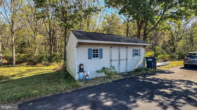 $2,000 | 57 Mountain View Road, Bethel, PA 19507