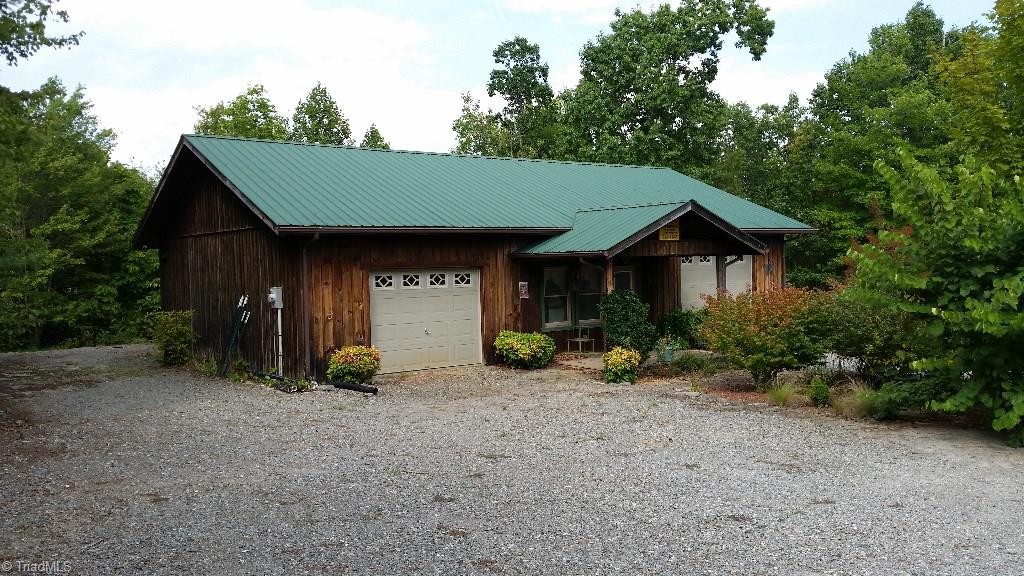 1568 Bryant Road Mount Airy, NC 27030 - Photo 20 of 29 Gallery Image 20