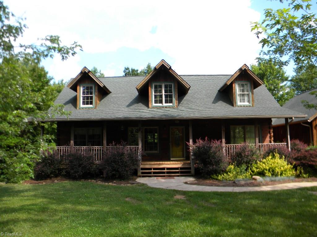 1568 Bryant Road Mount Airy, NC 27030 - Photo 3 of 29 Gallery Image 3
