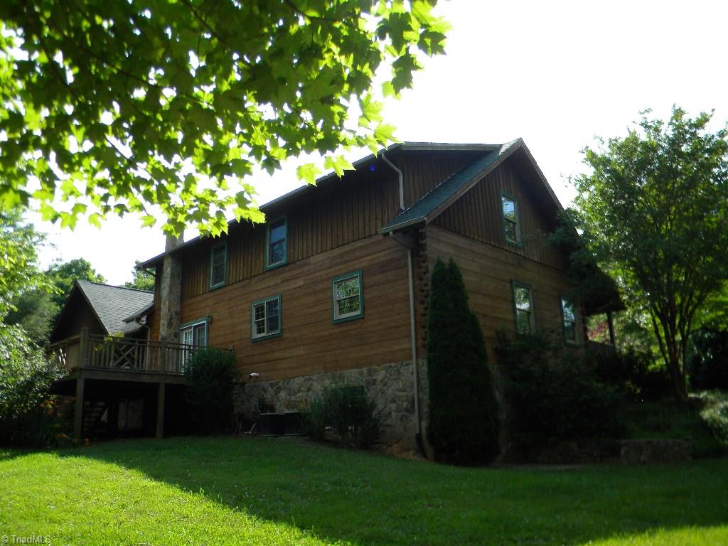 1568 Bryant Road Mount Airy, NC 27030 - Photo 22 of 29 Gallery Image 22