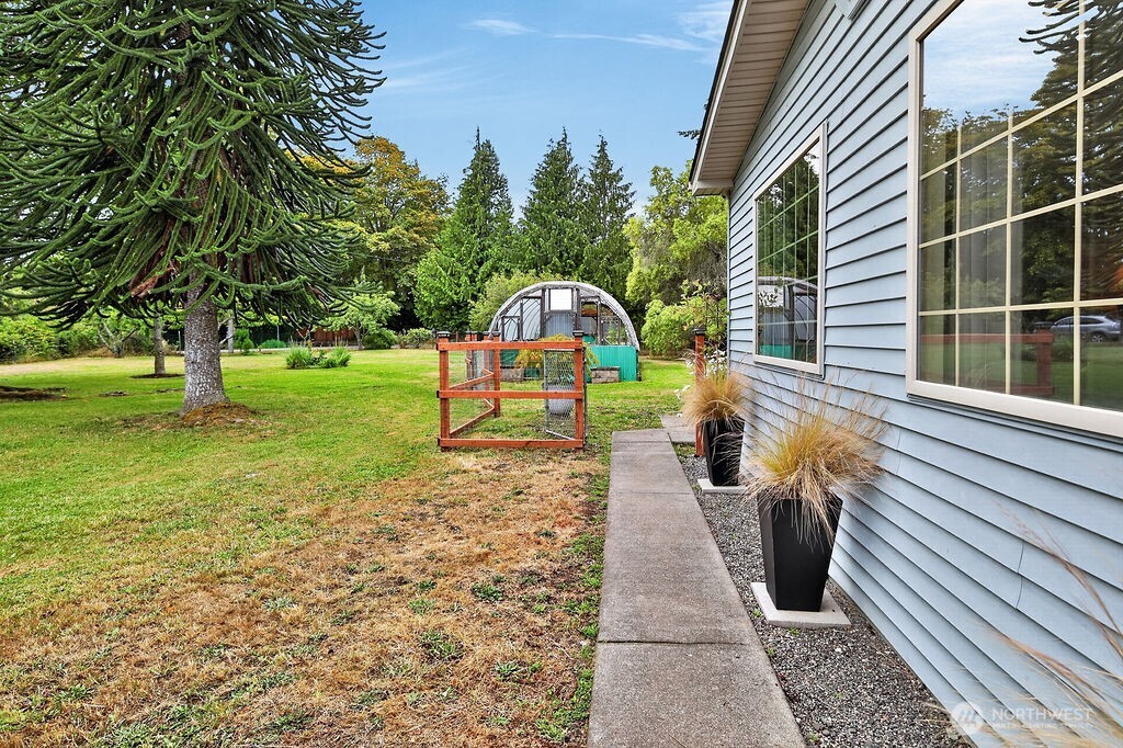 212 Robbins Road Sequim, WA 98382 - Photo 26 of 40