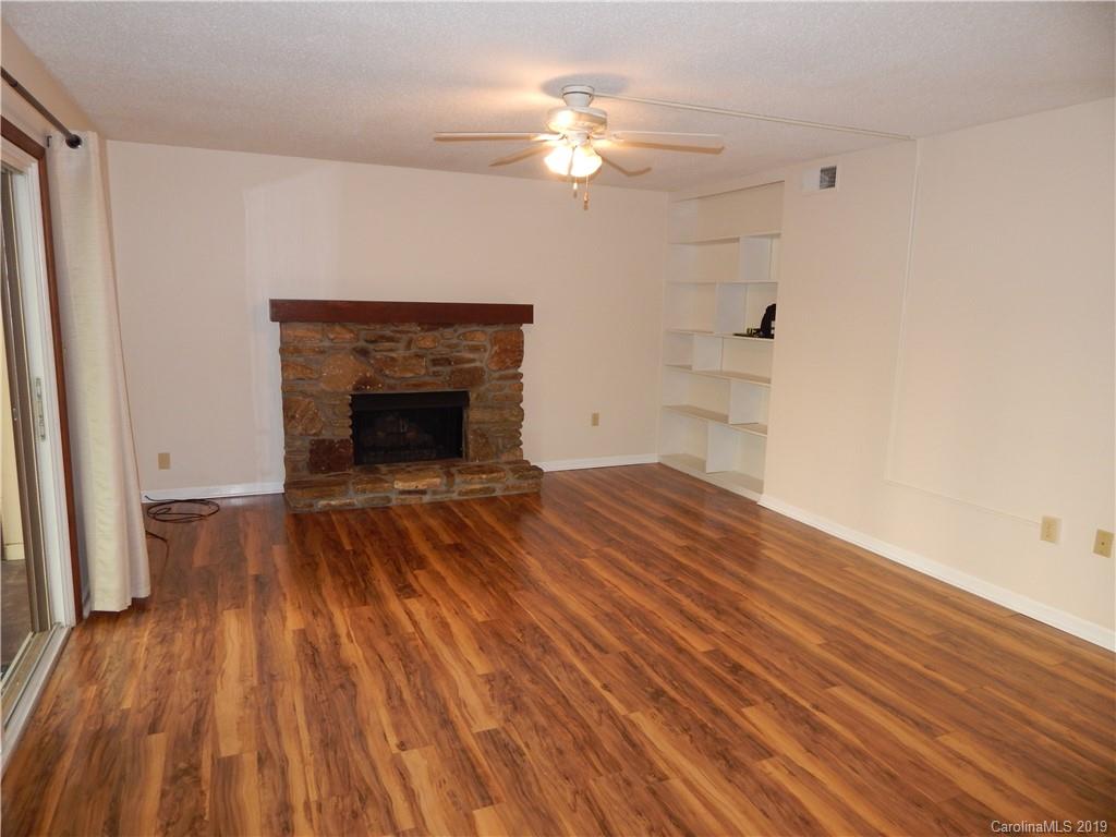 90 Shepard Square, Unit 802 Brevard, NC 28712 - Photo 3 of 24 Gallery Image 3
