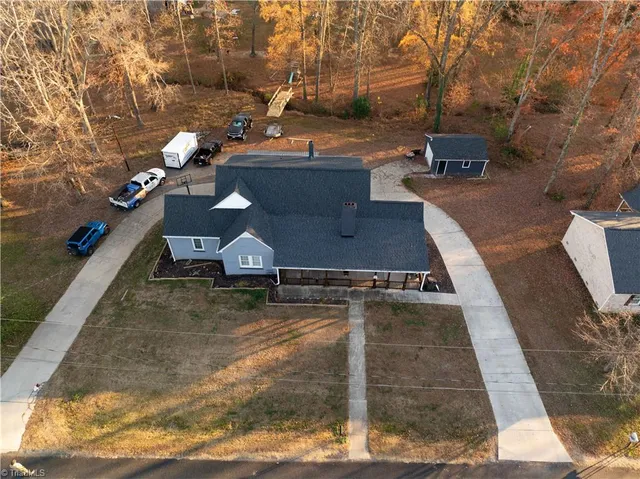 $389,900 | 18 Pershing Street, Thomasville, NC 27360