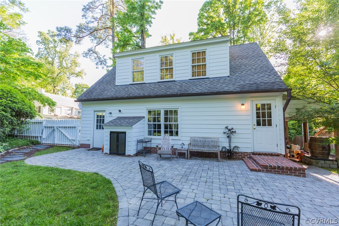 6333 Ridgeway Road Richmond, VA 23226 - Photo 46 of 48 View if the Garage with door to Playroom/Guest Sui