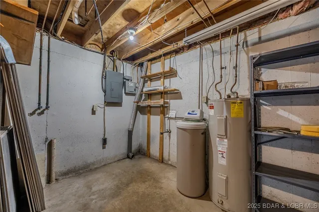 $520,000 | 150 Stuckel Bend, Climax Springs, MO 65324