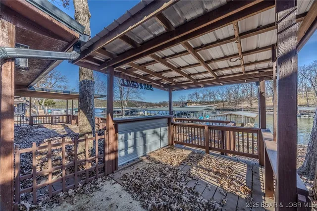 $520,000 | 150 Stuckel Bend, Climax Springs, MO 65324