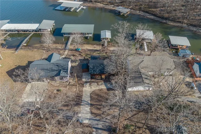 $520,000 | 150 Stuckel Bend, Climax Springs, MO 65324