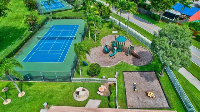 $539,900 | 6425 96th Place South, Boynton Beach, FL 33437