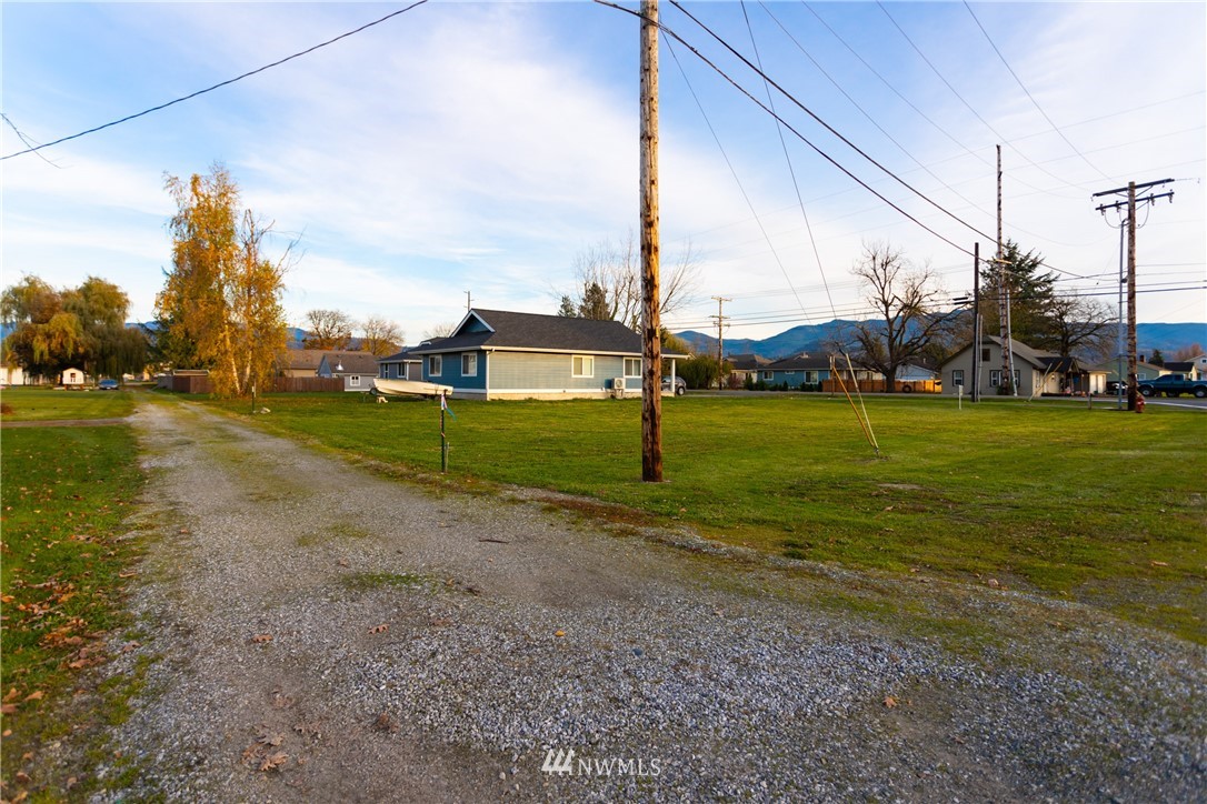 208 Front Street Sumas, WA 98295 - Photo 7 of 7 Gallery Image 7