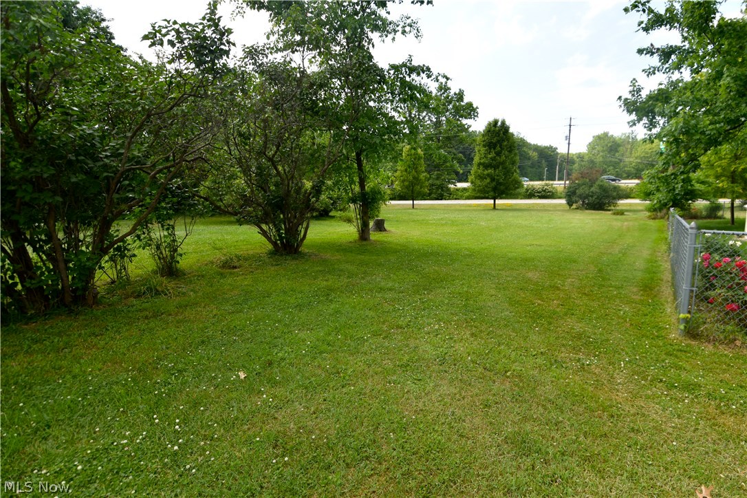 32251 Avon Road Avon, OH 44011 - Photo 8 of 27 Gallery Image 8