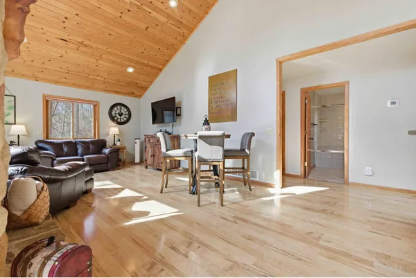 $389,900 | 31888 Green Scene Drive, Breezy Point, MN 56472
