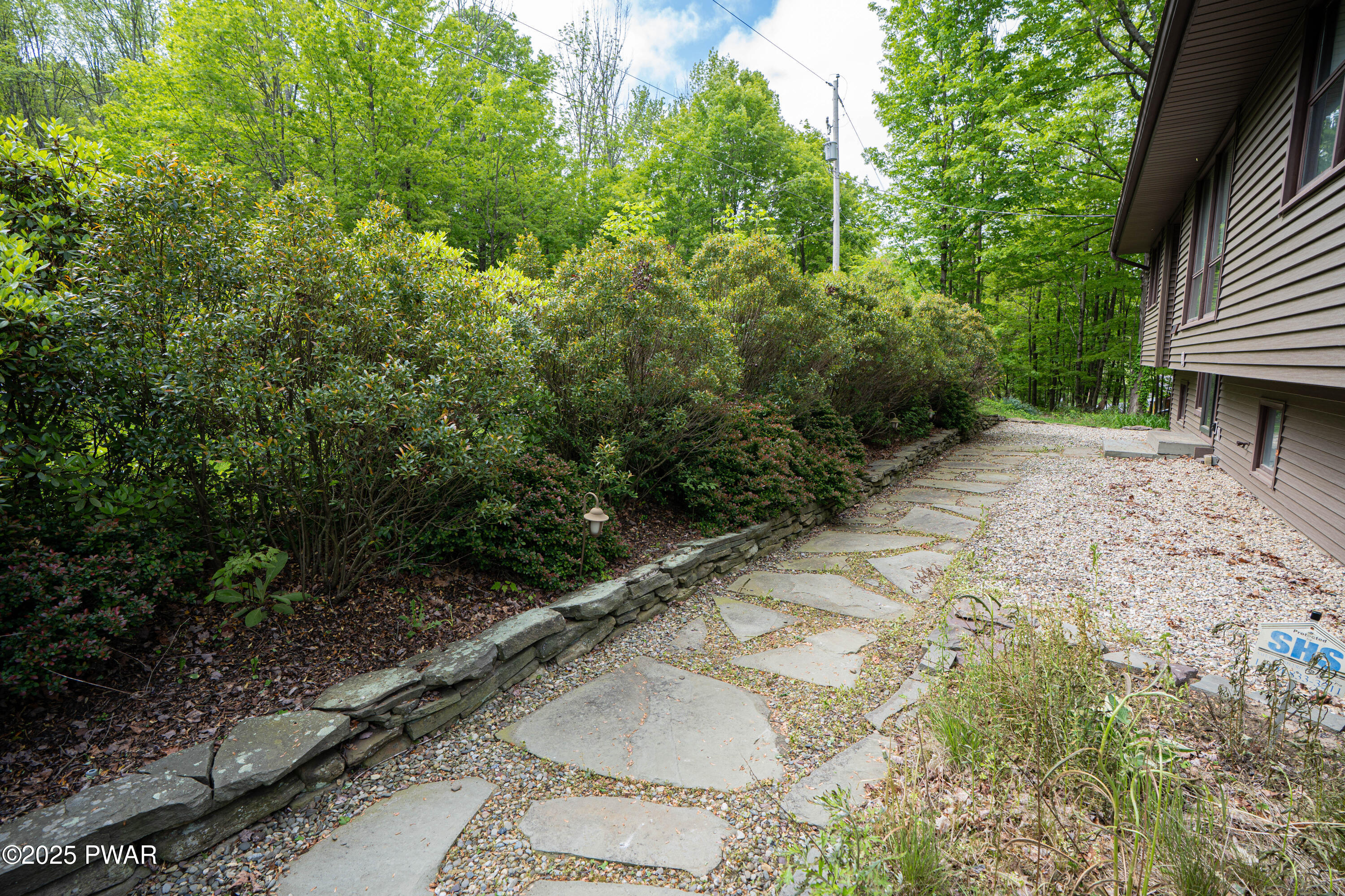 1111 Advent Road Lake Ariel, PA 18436 - Photo 16 of 87