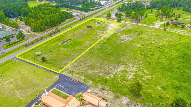 a view of an outdoor space