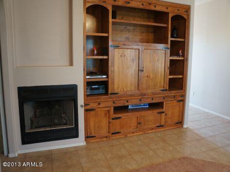 14232 East Willis Road Gilbert, AZ 85297 - Photo 3 of 16 Great Room with Built-Ins
