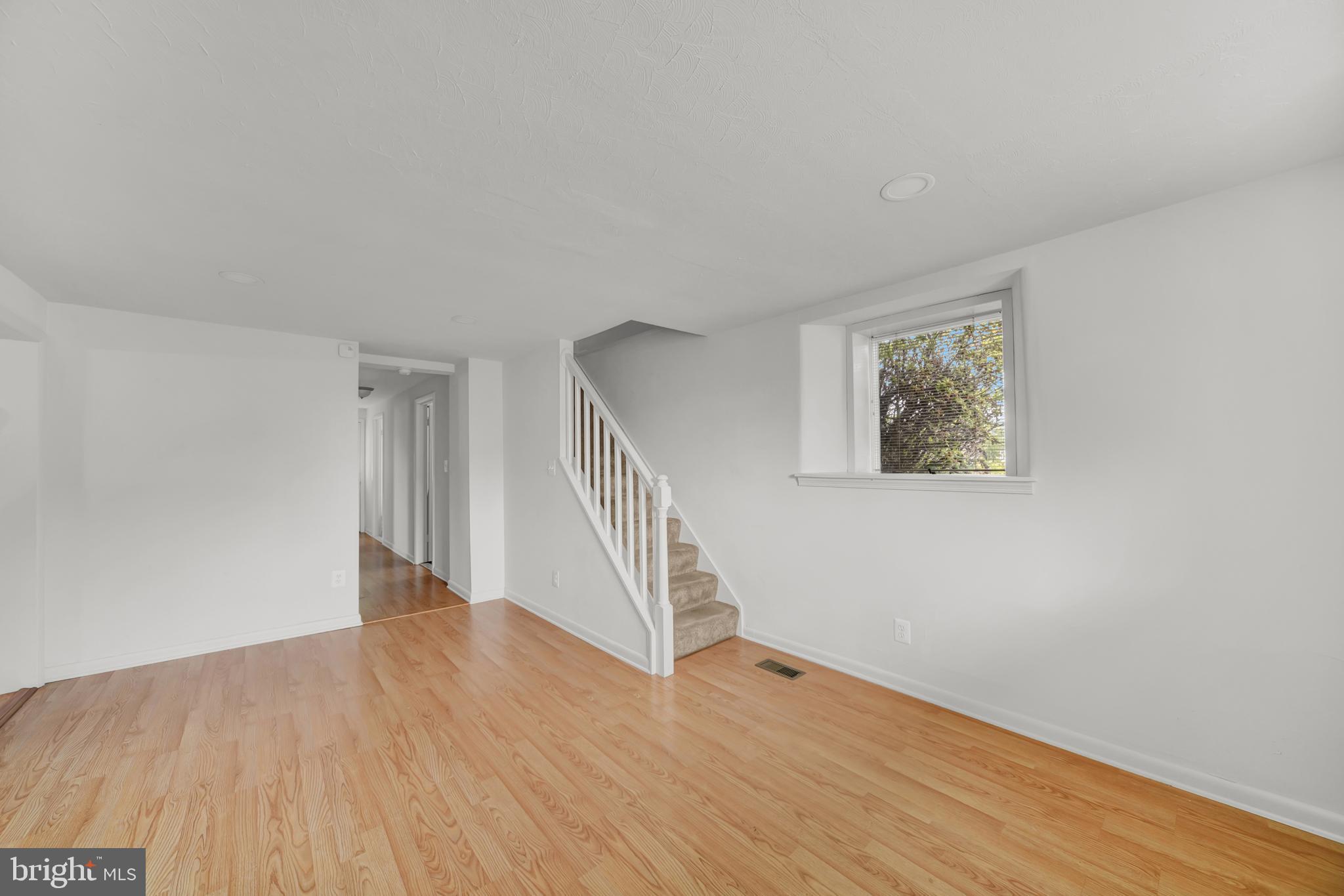 4617 Ridge Road Nottingham, MD 21236 - Photo 5 of 28 Gallery Image 5