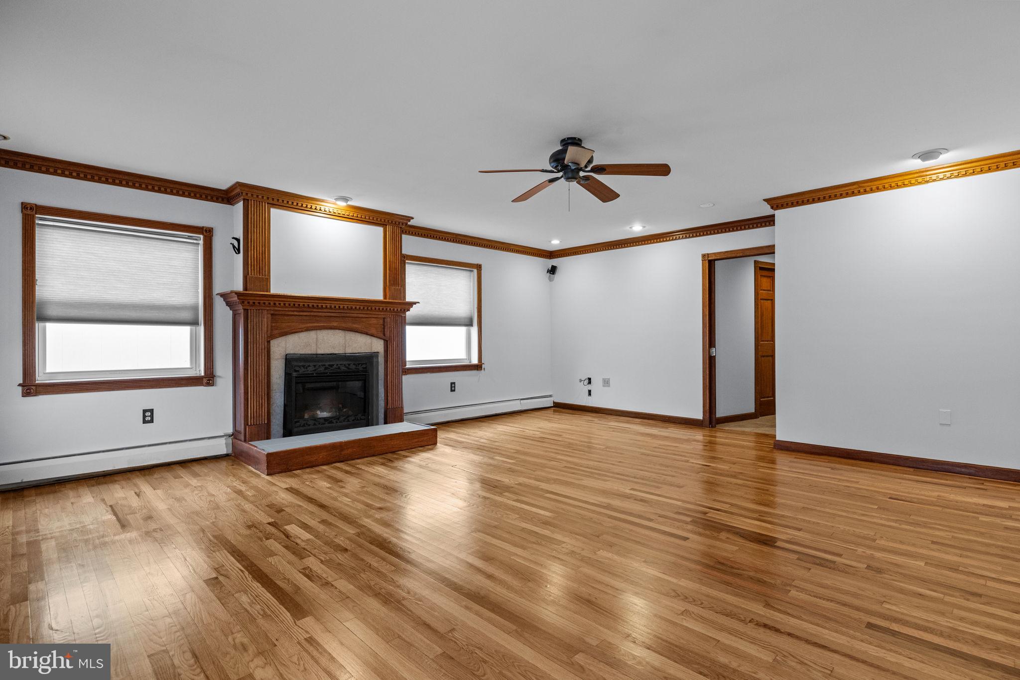 11 Quickset Road Levittown, PA 19057 - Photo 11 of 42 Gallery Image 11