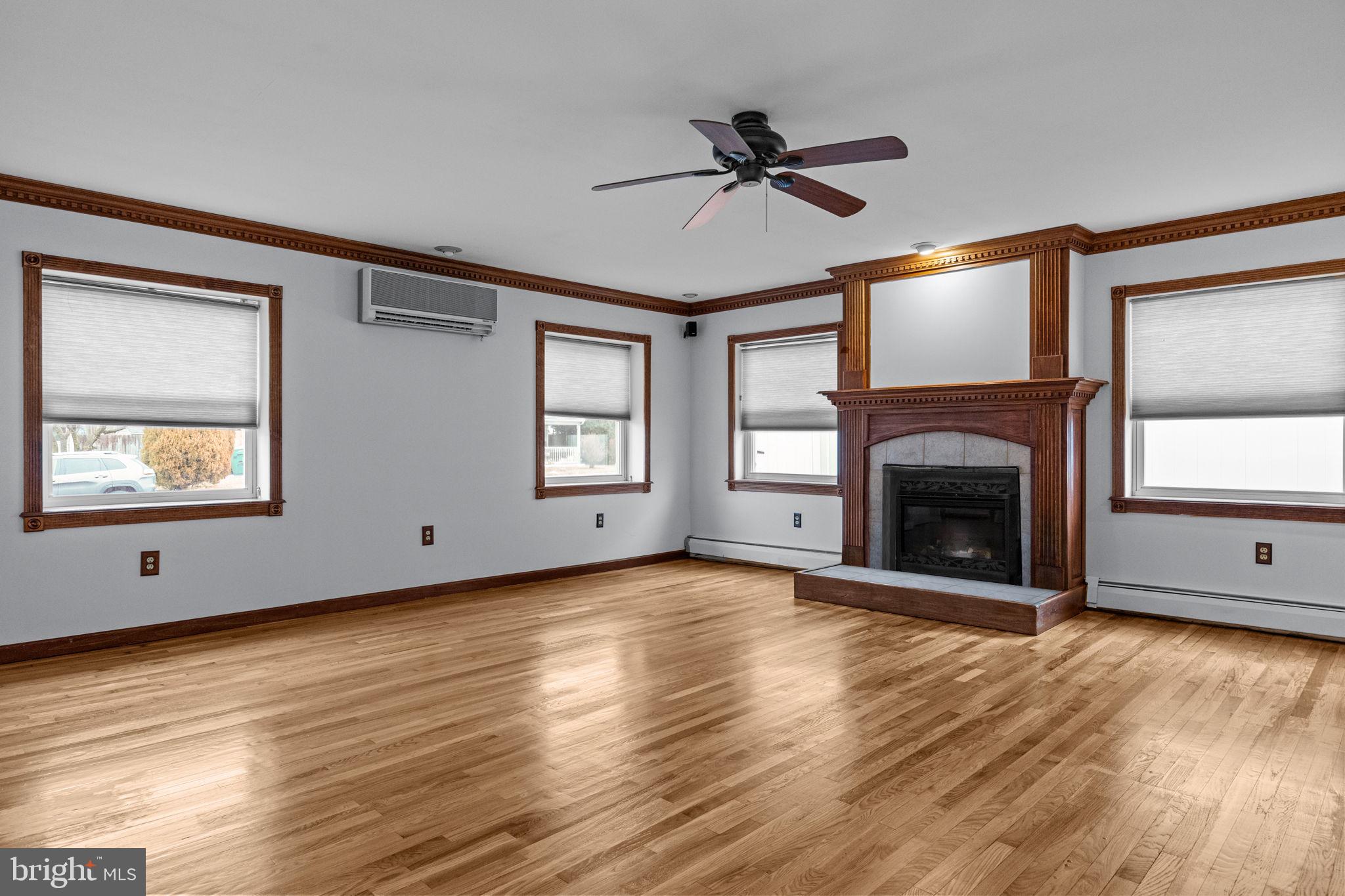 11 Quickset Road Levittown, PA 19057 - Photo 12 of 42 Gallery Image 12