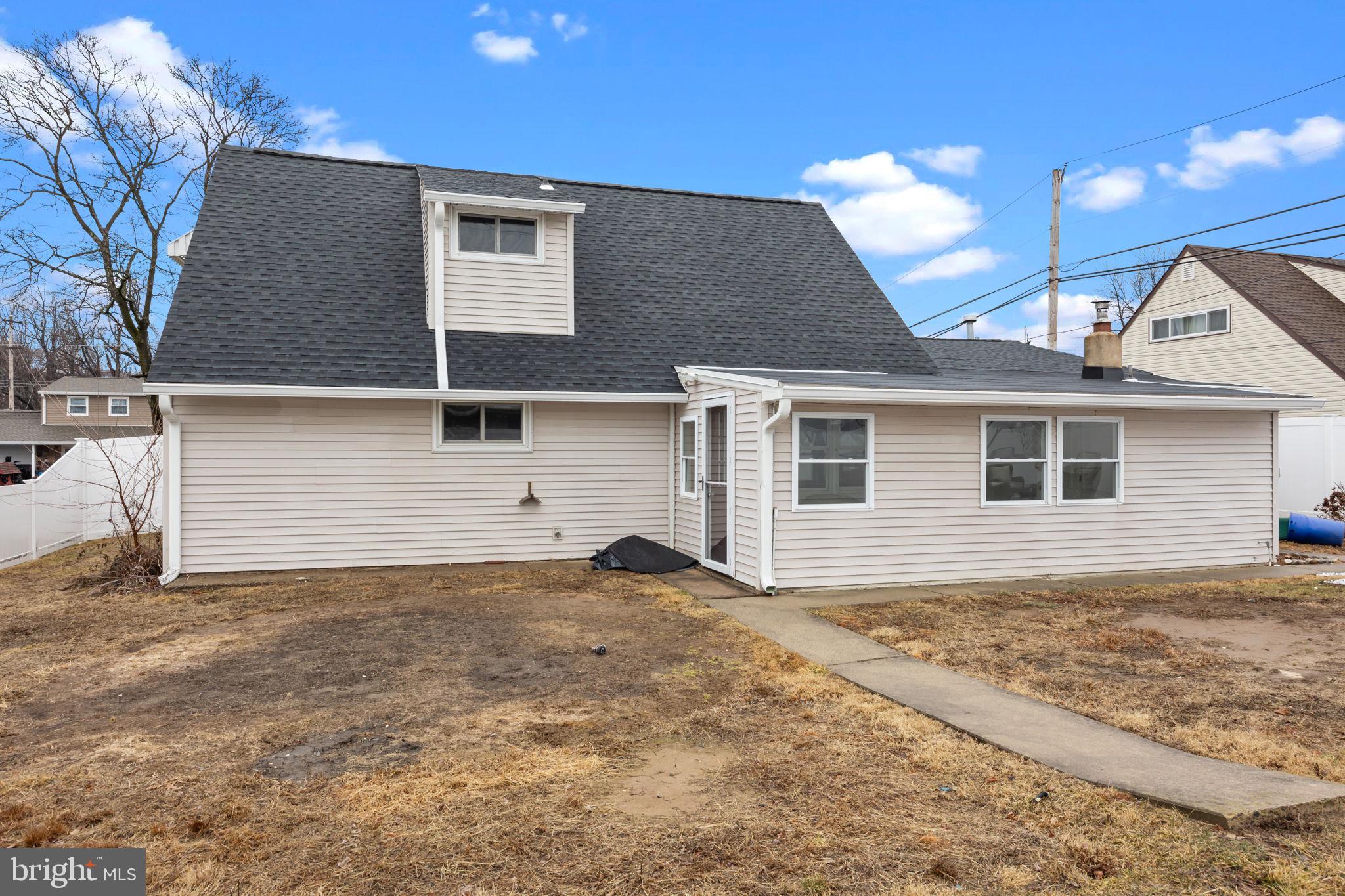 11 Quickset Road Levittown, PA 19057 - Photo 40 of 42 Gallery Image 40