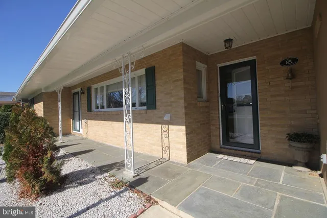 $650,000 | 85 Edgewater Drive, Earleville, MD 21919