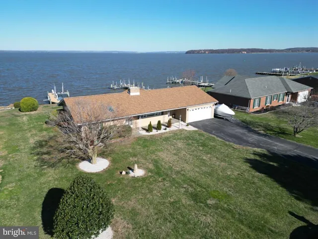 $650,000 | 85 Edgewater Drive, Earleville, MD 21919