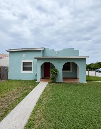 $2,795 | 5003 Garden Avenue, West Palm Beach, FL 33405