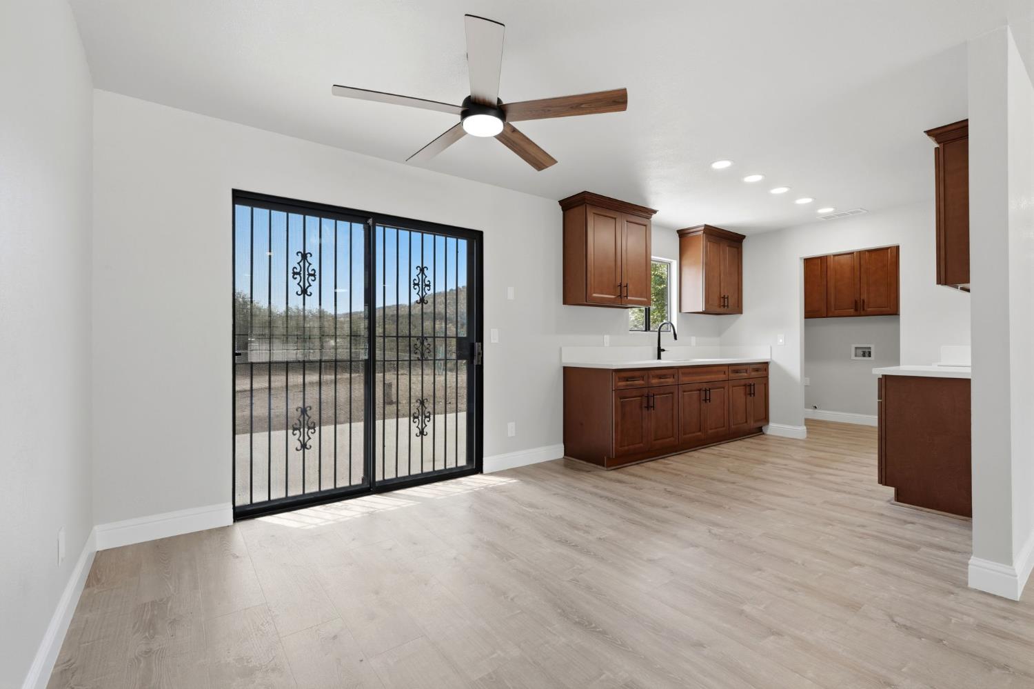 37307 Mistletoe Road Yokuts Valley, CA 93675 - Photo 19 of 47 Gallery Image 19