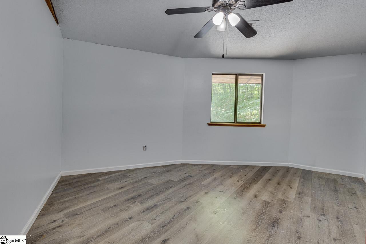 145 Hidden Valley Road Marietta, SC 29661 - Photo 24 of 37