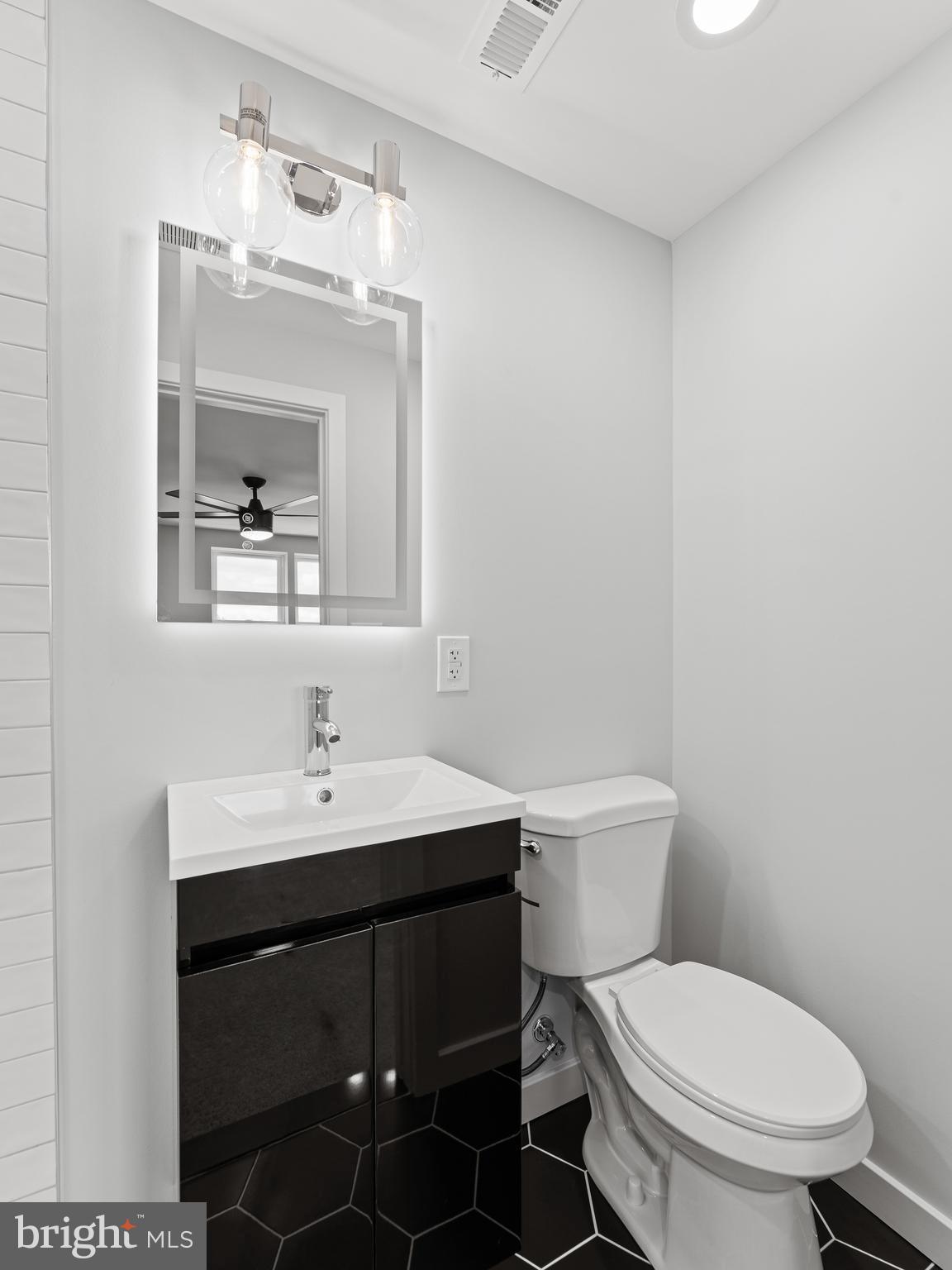 1812 Farrington Road Philadelphia, PA 19151 - Photo 18 of 36 Gallery Image 18