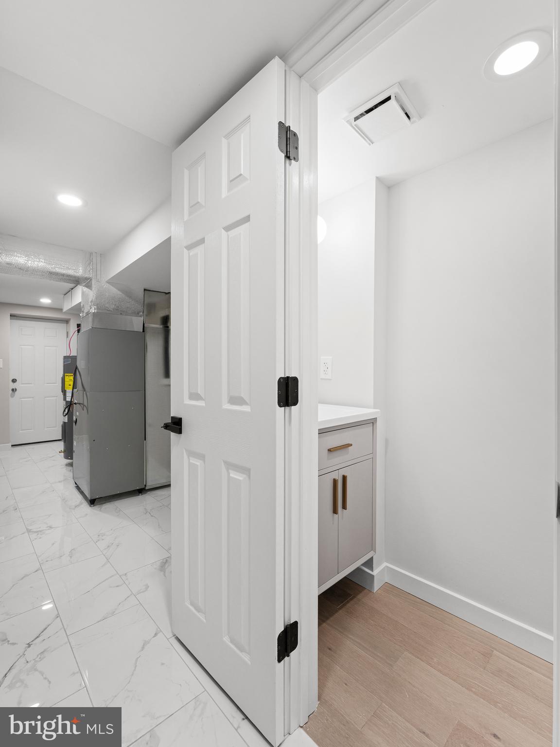 1812 Farrington Road Philadelphia, PA 19151 - Photo 29 of 36 Gallery Image 29