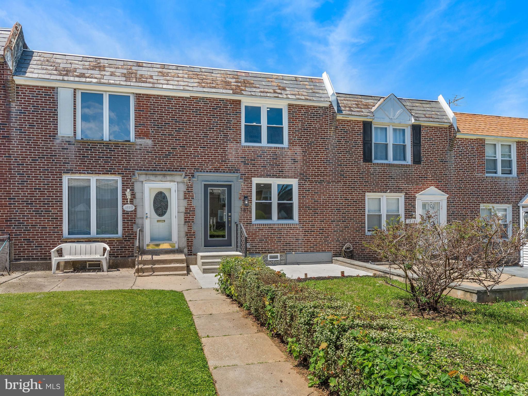 1812 Farrington Road Philadelphia, PA 19151 - Photo 4 of 36 Gallery Image 4