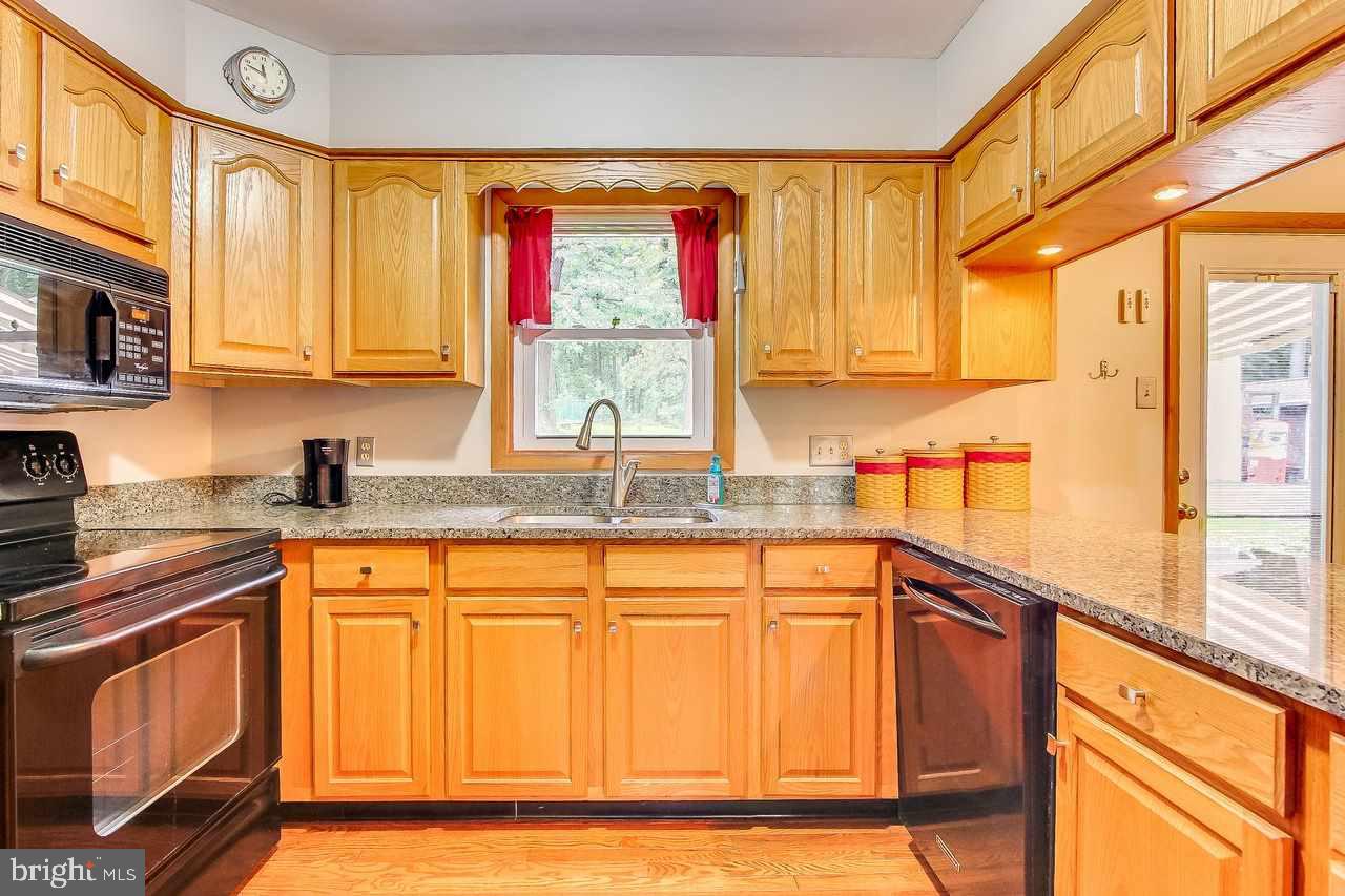 13289 Ridge Road Stewartstown, PA 17363 - Photo 9 of 30 Gallery Image 9
