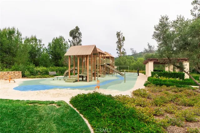 $7,000 | 126 Long Fence, Irvine, CA 92602