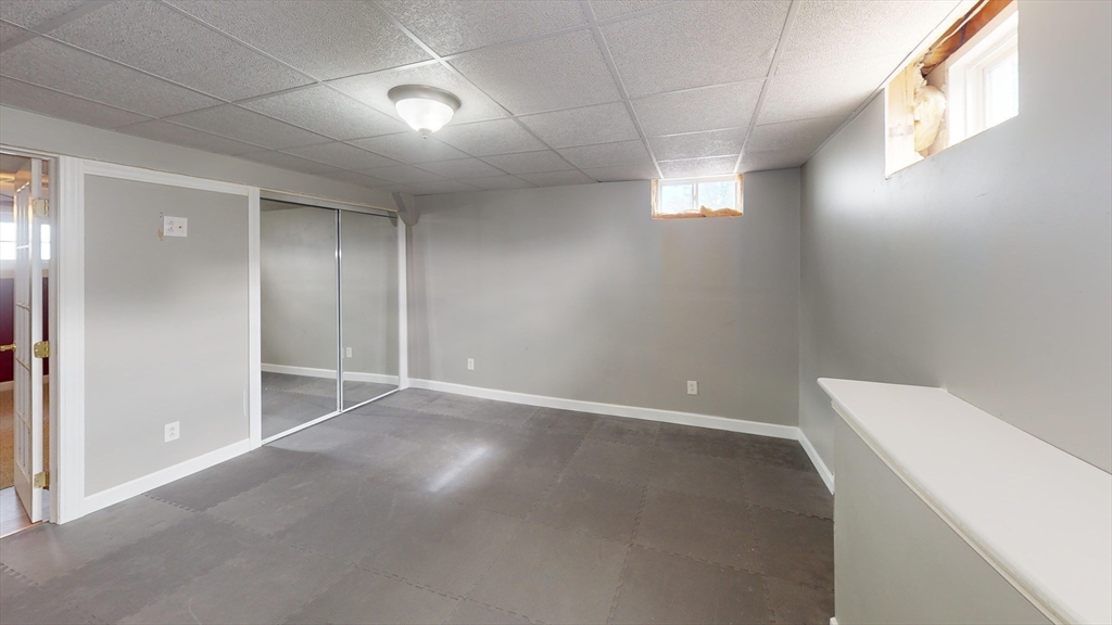 18 Wildflower Lane Agawam, MA 01001 - Photo 38 of 41