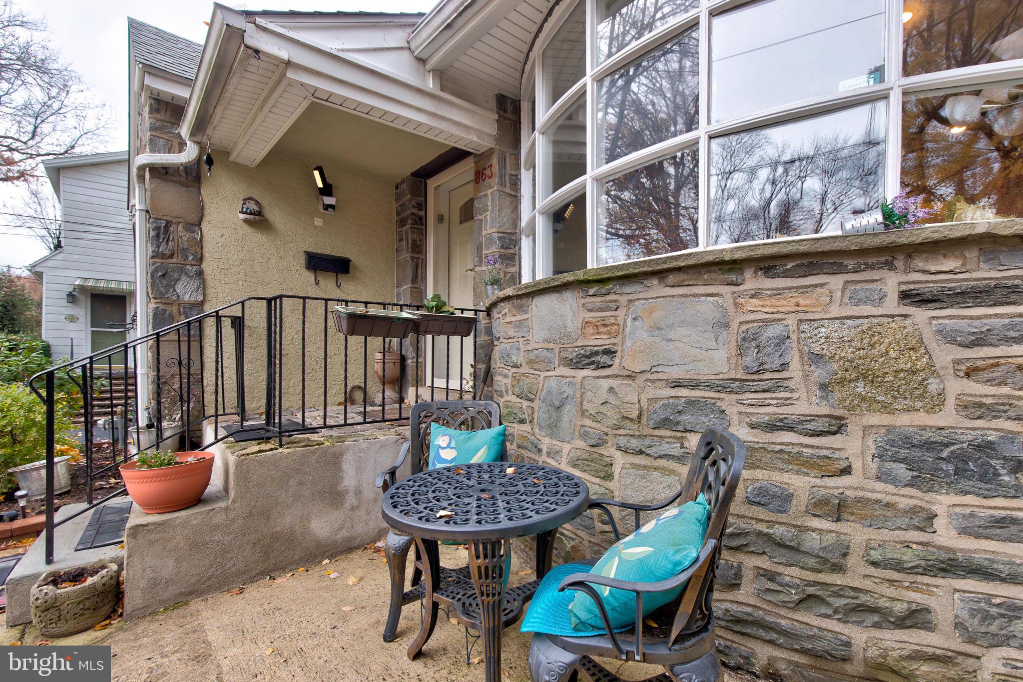 863 Beechwood Road Havertown, PA 19083 - Photo 3 of 25 Gallery Image 3