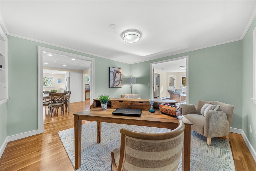 60 Sutton Road Needham, MA 02492 - Photo 11 of 31