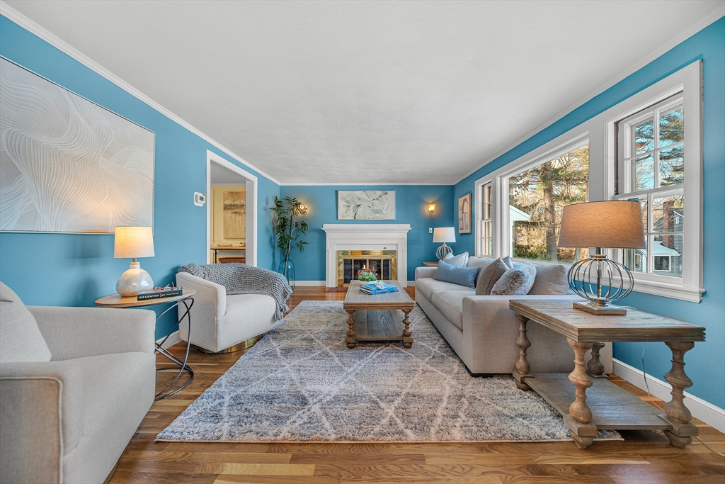 60 Sutton Road Needham, MA 02492 - Photo 2 of 31