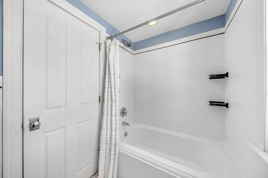 60 Sutton Road Needham, MA 02492 - Photo 27 of 31
